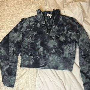 NWOT Blue Tied Dyed Lululemon Cropped Quarterzip Size 4